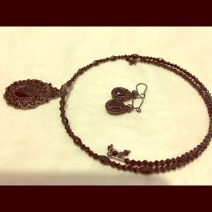 Choker necklace with matching earrings